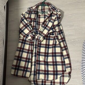 FashionNova Women flannel coat